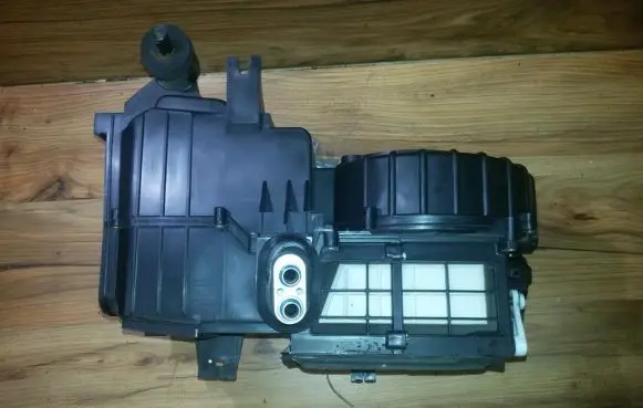 KIA Sorento Interior heater climate box assembly 