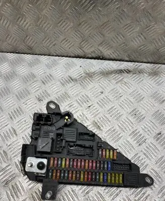 BMW 5 E60 E61 Fuse box set 9138830