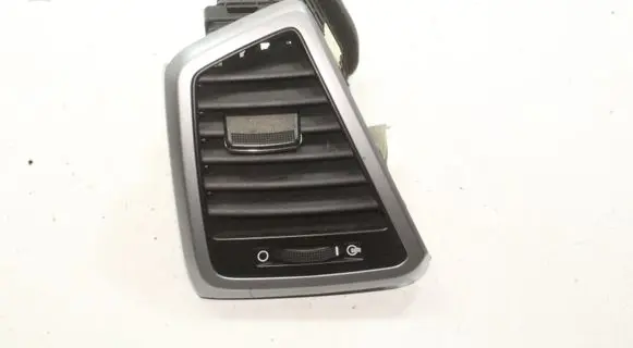 Hyundai Tucson TL Dashboard air vent grill cover trim 97490D7900