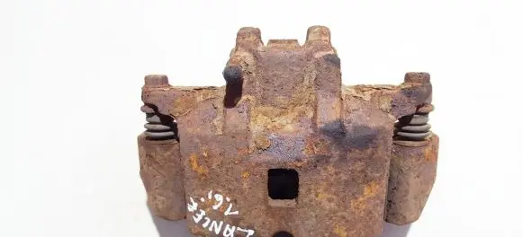 Mitsubishi Lancer Front brake caliper
