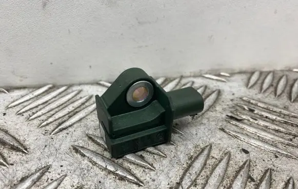 Mercedes-Benz E W212 Airbag deployment crash/impact sensor A1729056000