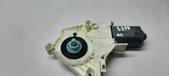 Land Rover Discovery 3 - LR3 Rear door window regulator motor 0536010002
