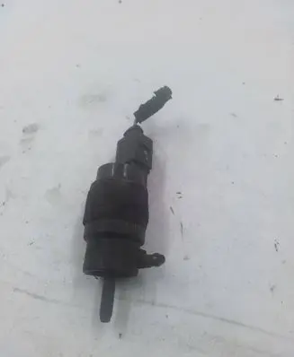 Audi A6 S6 C7 4G Windscreen/windshield washer pump 8k5955647