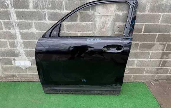 Mercedes-Benz GLB X247 Front door A2477220901