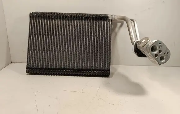 BMW 3 F30 F35 F31 Air conditioning (A/C) radiator (interior) T1012980H