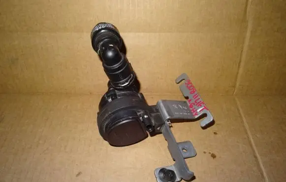 Peugeot 508 Water pump 0392023422 9823813380