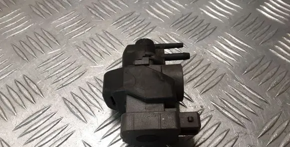 Renault Latitude (L70) Vacuum valve 149566215R