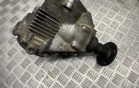 Nissan X-Trail T30 Gearbox transfer box case 