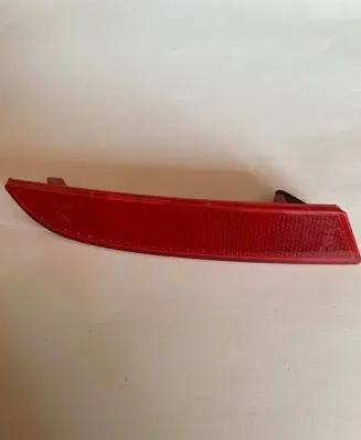 Alfa Romeo Giulietta Rear tail light reflector 50522975