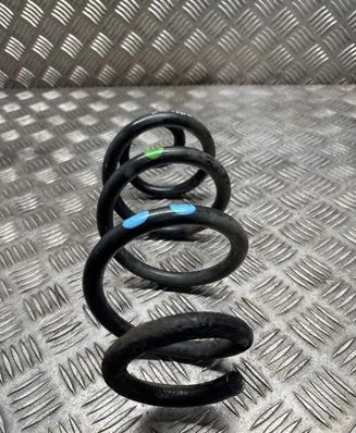 Nissan X-Trail T32 Rear coil spring 