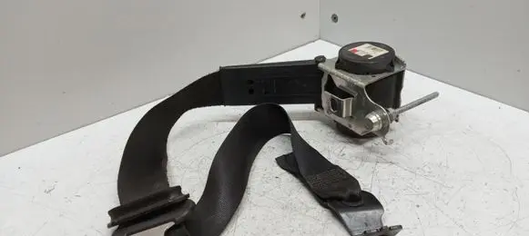 Opel Zafira B Front seatbelt 560834901D 13242304 13241061