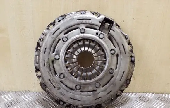 Peugeot 508 Pressure plate 3000950638