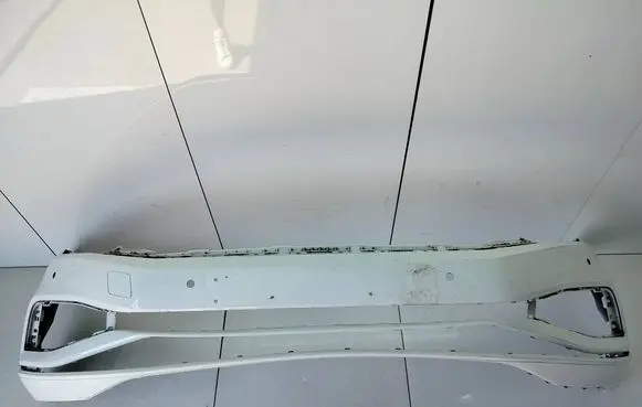 Volkswagen PASSAT B8 Front bumper 3G0807221E