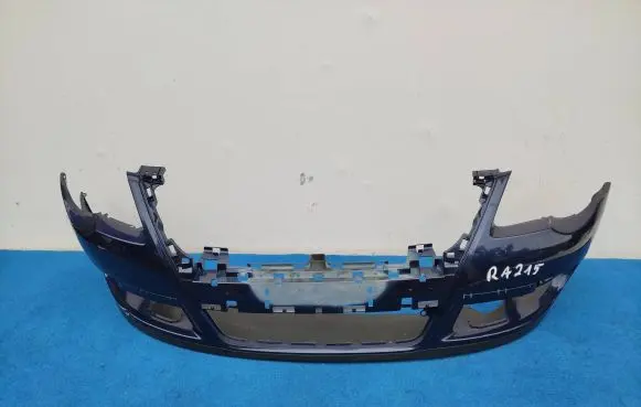 Volkswagen PASSAT B6 Front bumper 3C0807221