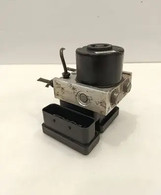 Mini One - Cooper R50 - 53 ABS Pump 6765325 5WK84024