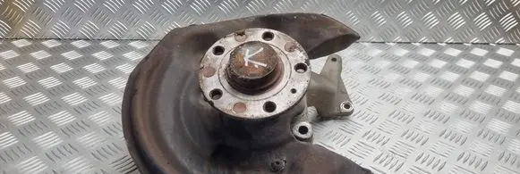 Volkswagen PASSAT B6 Rear wheel hub spindle/knuckle 