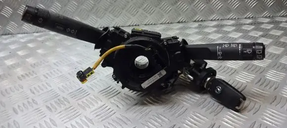 Opel Astra H Headlight wiper switch 