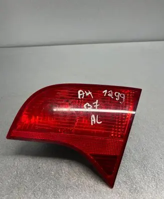 Audi A4 S4 B7 8E 8H Tailgate rear/tail lights 8E9945094A