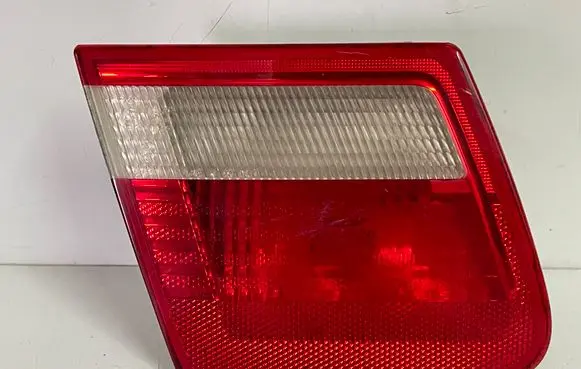 BMW 3 E46 Tailgate rear/tail lights 8368759
