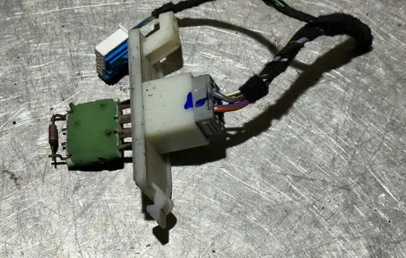 Ford Transit Custom Heater blower motor/fan resistor