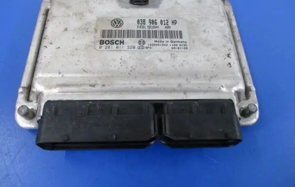 Seat Ibiza III (6L) Engine control unit/module ECU 038906012HP