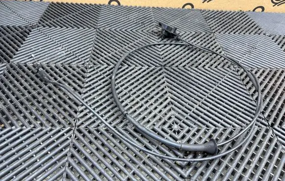 Ford Mustang VI Engine bonnet/hood lock release cable FR3B16B975AE