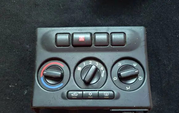 Opel Zafira A Climate control unit 56341 09052000 90559839