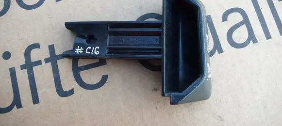 Mercedes-Benz E W210 Hand brake release handle 2104270120