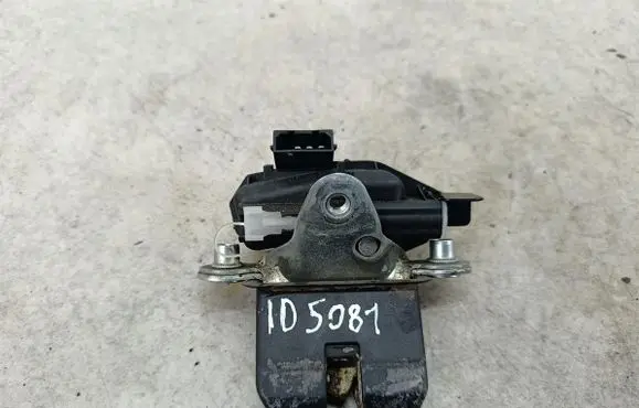 Skoda Roomster (5J) Tailgate lock latch 5J0827501D