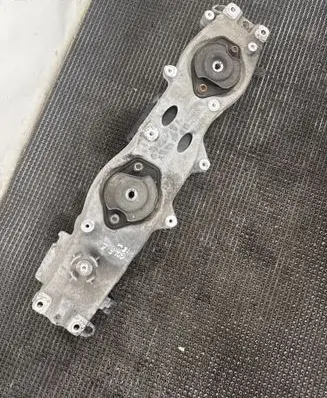 Volkswagen e-Golf Engine mounting bracket 5QE199207F