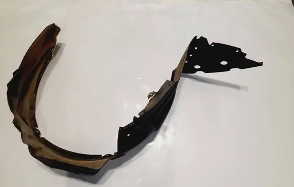 Mitsubishi Grandis Front arch 