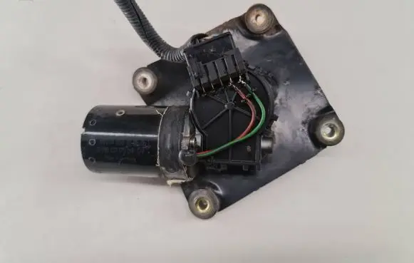 Volvo S40, V40 Wiper motor 0390241170 0580208061