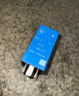 BMW 5 E39 Other relay 1383417
