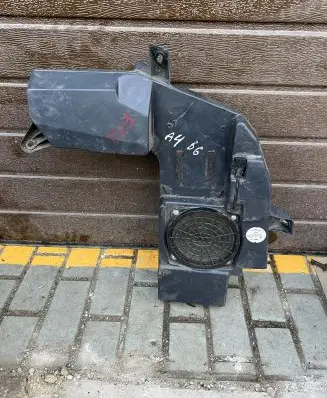 Audi A4 S4 B6 8E 8H Subwoofer speaker 8E903538203S F802