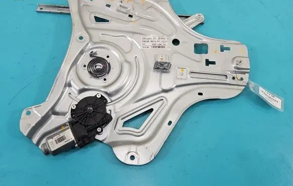 Hyundai ix35 Front door window regulator with motor 81320-2Y000 IMPRK1514380