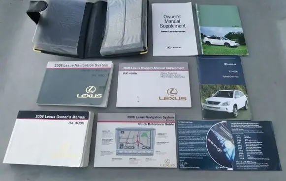 Lexus RX 330 - 350 - 400H Owners service history hand book 3U9U19100AL LB42BM0