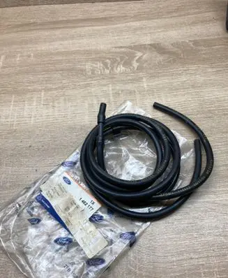 Ford Galaxy Headlight washer hose/pipe 1462177
