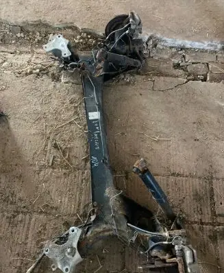 Renault Megane II Rear axle beam 
