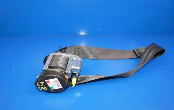 Volvo V40 Rear seatbelt 31292072