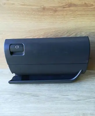 Audi A3 S3 8L Glove box 8L1857095