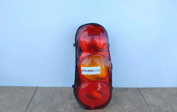 Smart ForTwo I Rear/tail lights 253031L