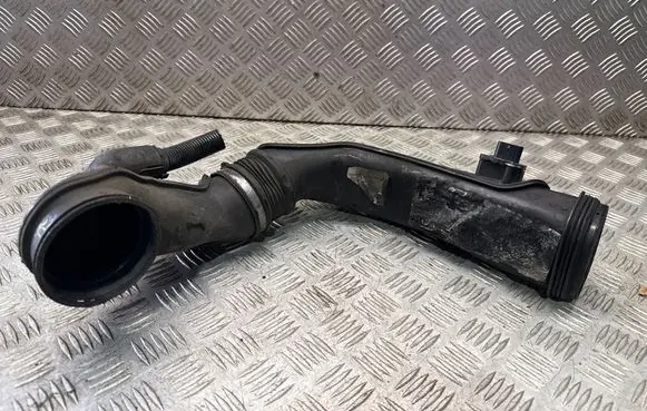 BMW 7 F01 F02 F03 F04 Turbo air intake inlet pipe/hose 7810770