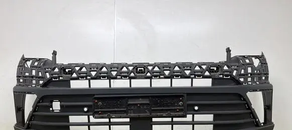 Volkswagen Crafter Front bumper 7C0807221A