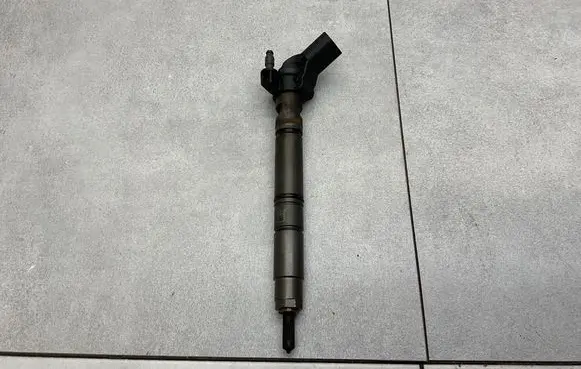 Audi A7 S7 4G Fuel injector 059130277CD