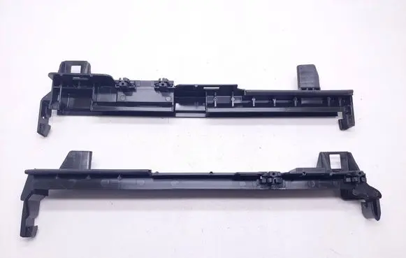 Mercedes-Benz C AMG W204 Radiator mount bracket A2045010320