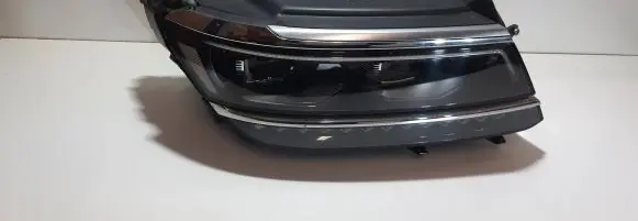 Volkswagen Tiguan Headlight/headlamp 5NB941082D 030110123608