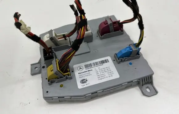 Mercedes-Benz S W222 SAM control unit A2229008604