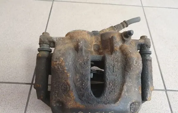 Opel Vivaro Front brake caliper