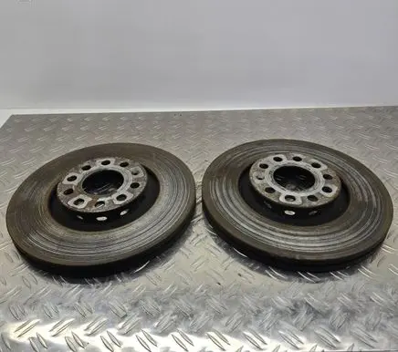 Audi A4 S4 B7 8E 8H Front brake disc