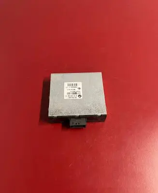 BMW X3 F25 Voltage converter/converter module 9251984 61429251984 8ES01013401